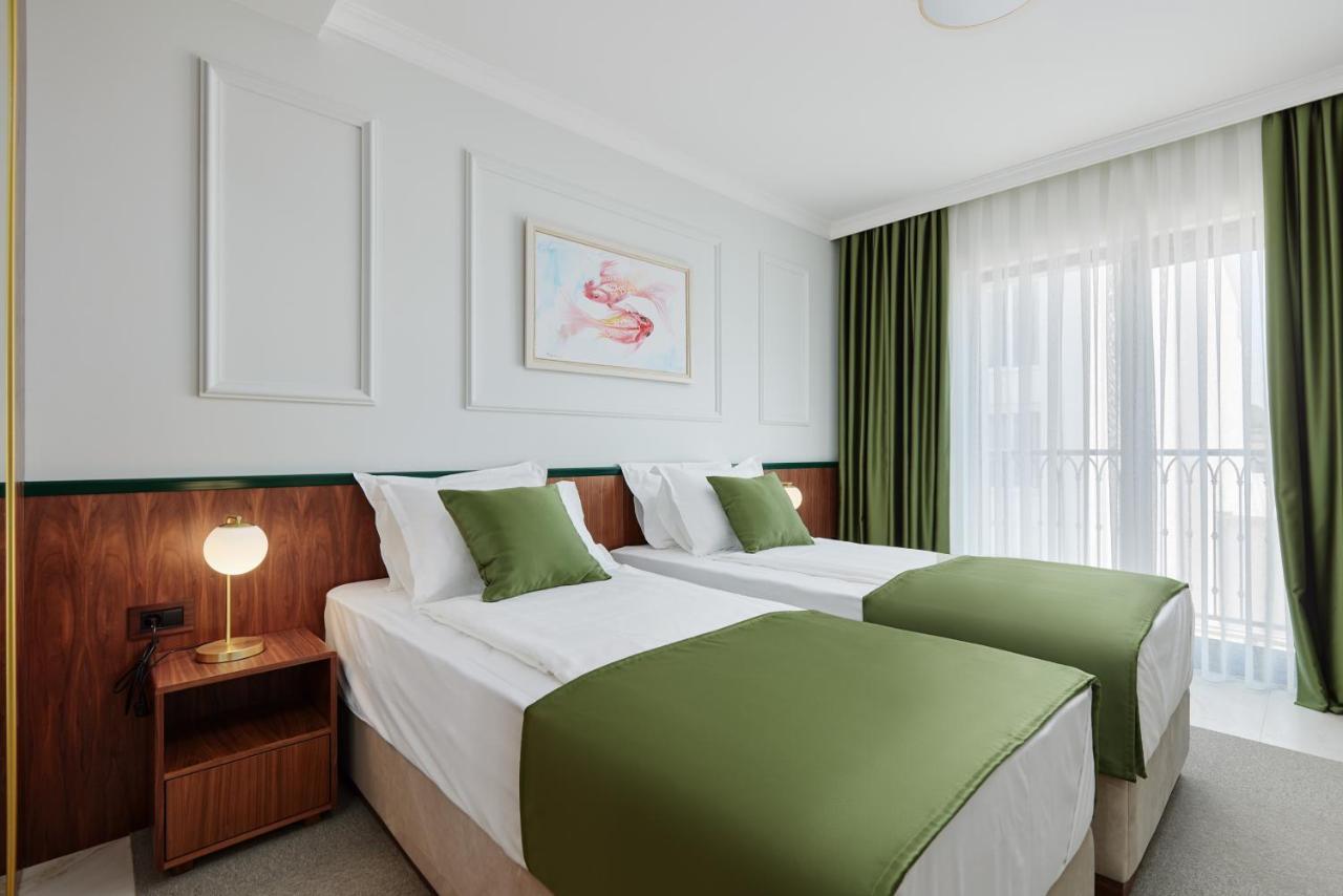 Hotel Diplomat By Aycon Budva Dış mekan fotoğraf