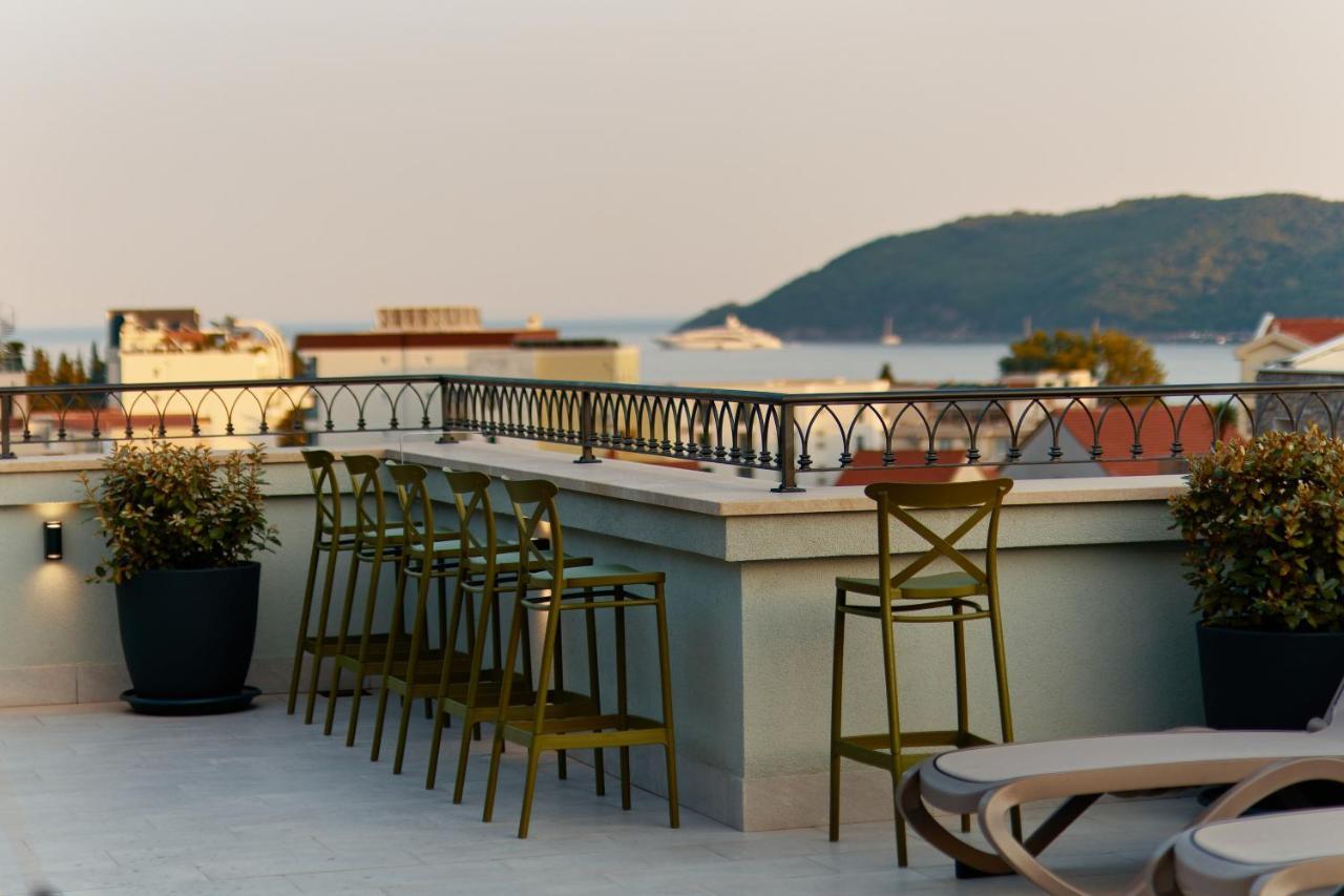 Hotel Diplomat By Aycon Budva Dış mekan fotoğraf